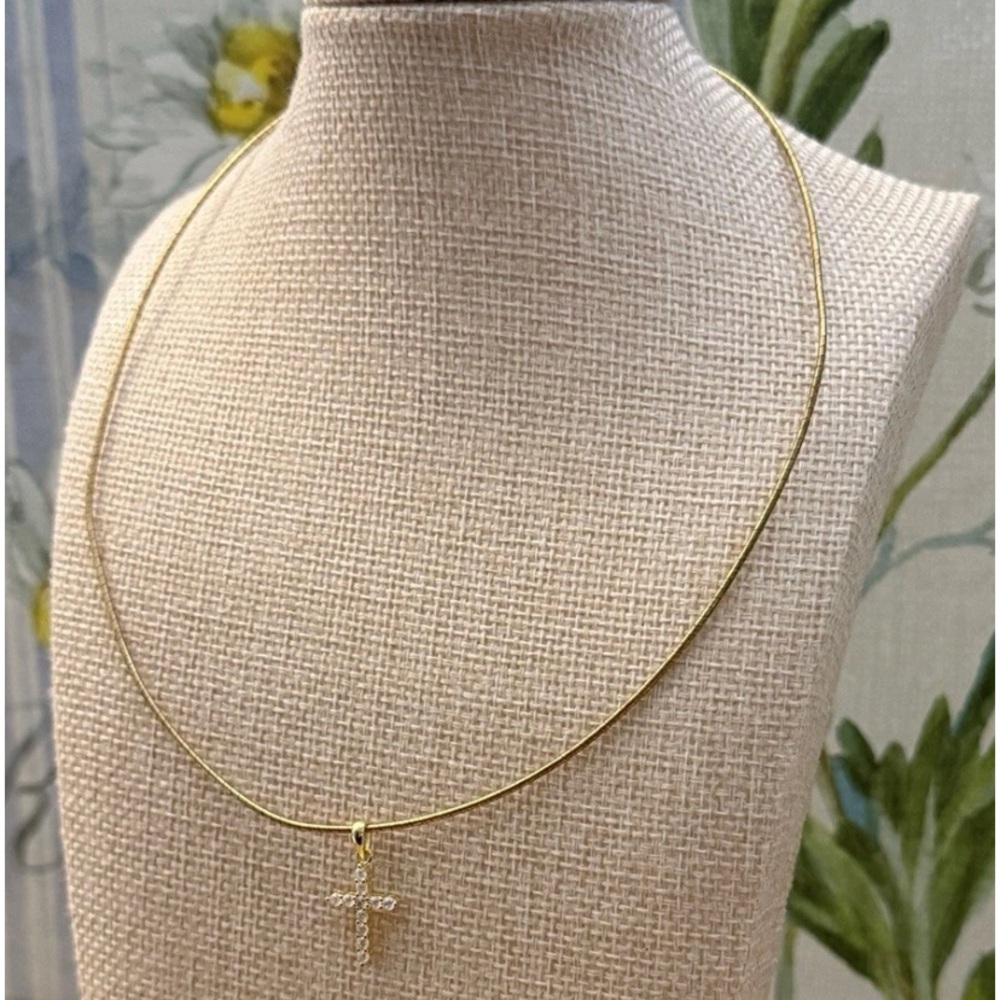 Lauren Scott GoldPlated 925 Sterling Silver Necklace small pendant crystal cross